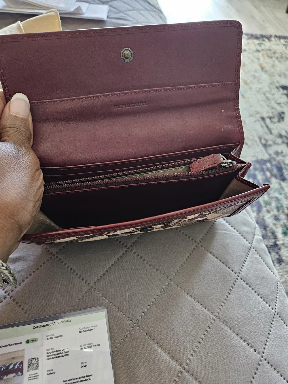 Burberry Beige and Burgundy Star-Print Wallet Clutch - Picture 5 of 7